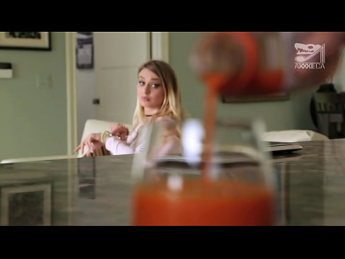 ❤️ ສາວຮ້ອນທີ່ມີ tits ໃຫຍ່ແລະ pussy ໃກ້ຊິດໄດ້ຮັບ cock ຈາກ loser, ແຕ່ຍາກຫຼາຍ ❤❌ ຮູບໂປ້ງາມ ທີ່ lo.libporno.ru ❌️